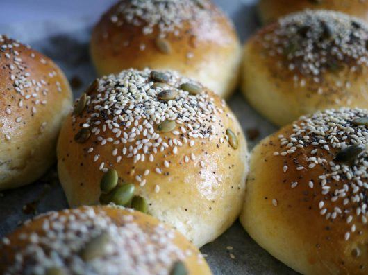 Burgerbrød Burgerboller - bløde, luftige og helt perfekte